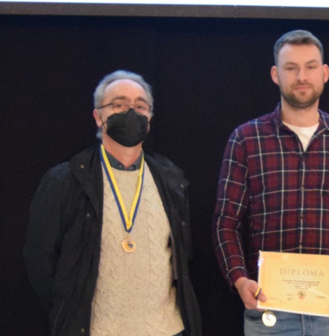 Kampioen AS-Duiven halve-Fond jaarlingen 2021
1é PL Haesaert Yannick Aartrijke
2é PL P.T.I Tuinbouwschool Kortrijk
3é PL De Muelenaere jarne Oekene 