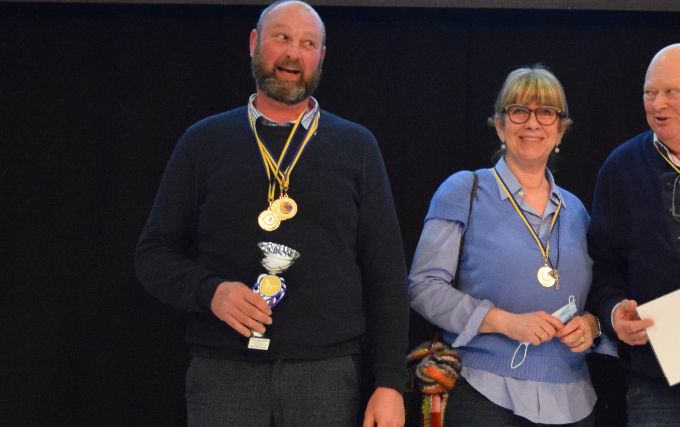 Kampioen AS-Duiven Fond Oude duiven 2021
1é PL Huygens Ingrid Avelgem
2é PL Vermeersch & Depraetere Zwevegem
3é PL Berquin Jurgen Ledegem